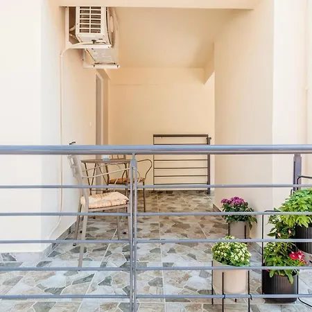 Kalamata Lime Studio - Cozy Gem With Private Parking Exterior foto