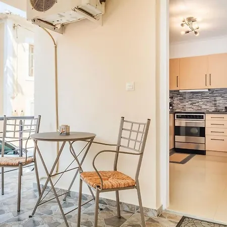 Kalamata Lime Studio - Cozy Gem With Private Parking Exterior foto