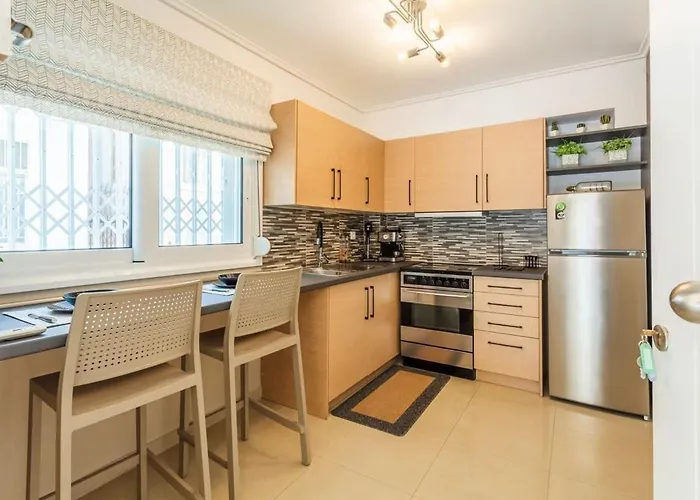 Kalamata Lime Studio - Cozy Gem With Private Parking