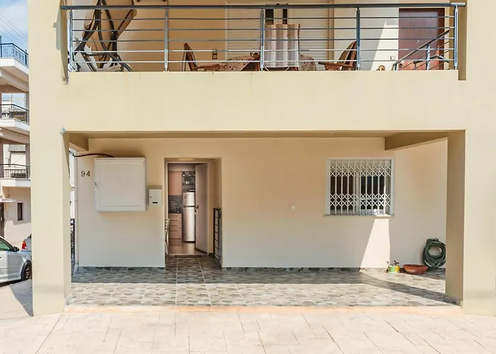 Kalamata Lime Studio - Cozy Gem With Private Parking