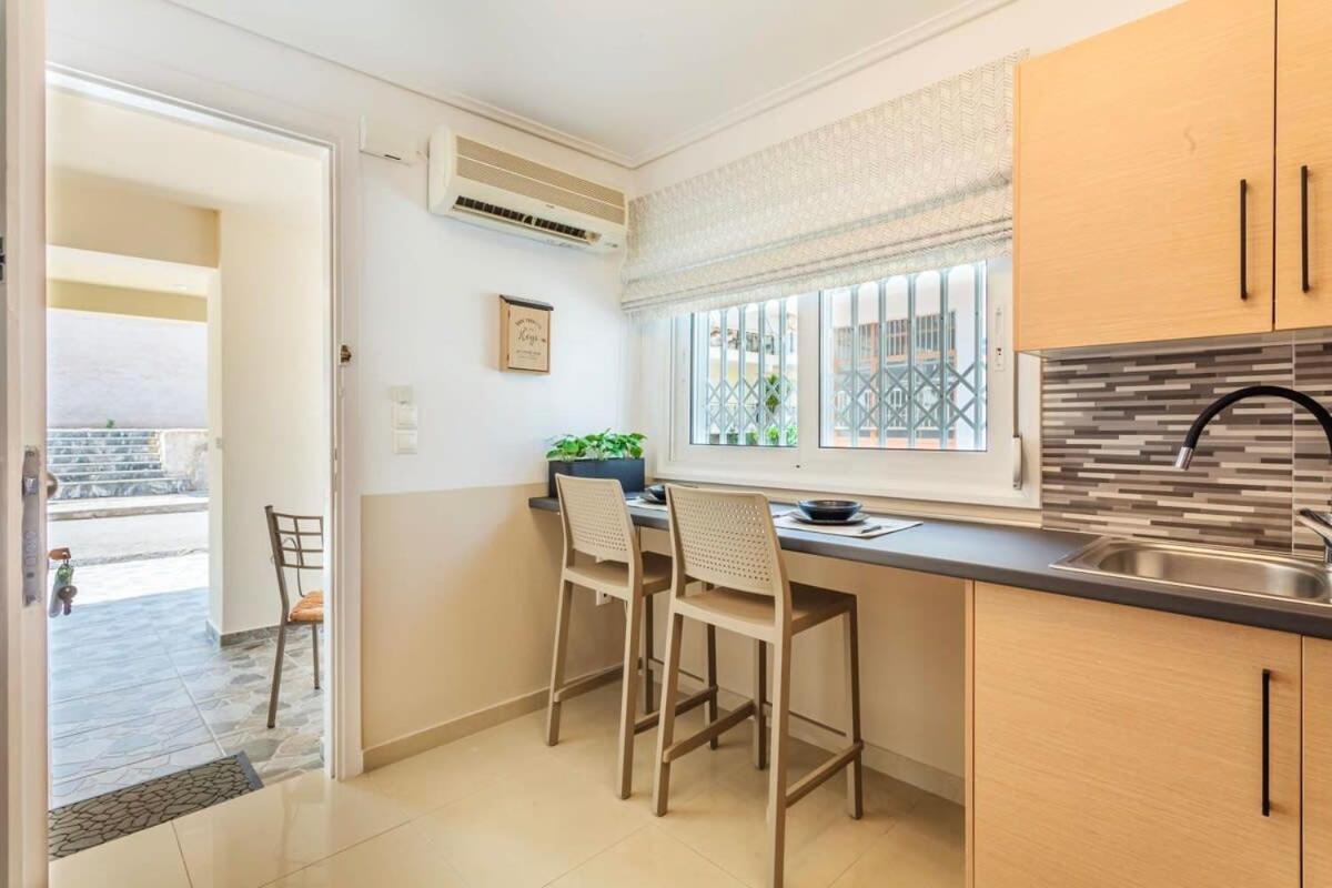 Holiday home Lime - Cozy Gem With Private Parking Kalamata